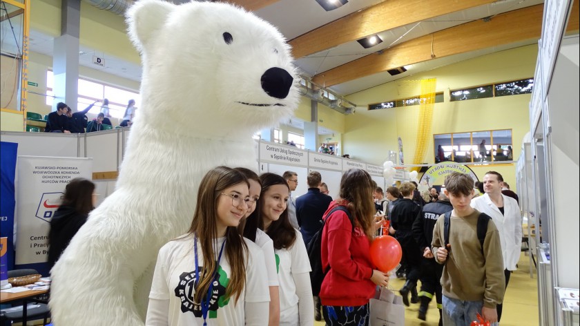 W Sępólnie Krajeńskim odbyły się wczoraj 5.03. 6. Targi Pracy i Edukacji FOTO