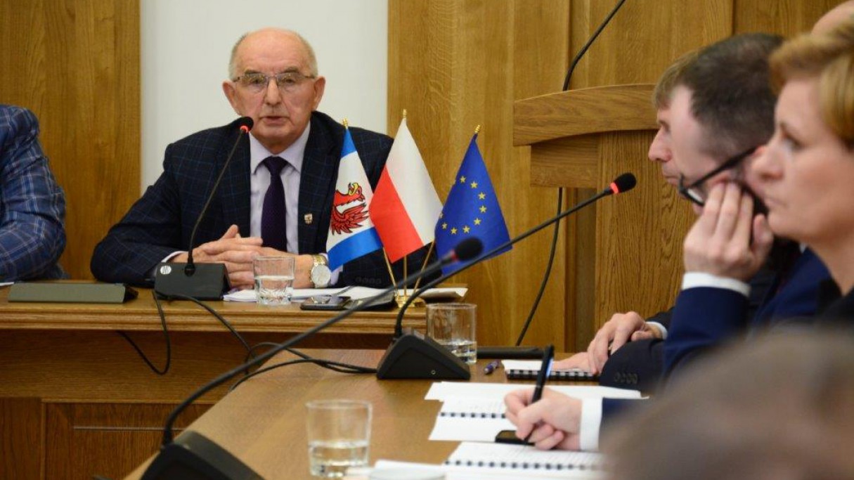 Jak będzie wyglądał przejazd przez remontowany most w Męcikale, w gminie Brusy? Sołtys m&oacute;wi o "sprzecznych informacjach"