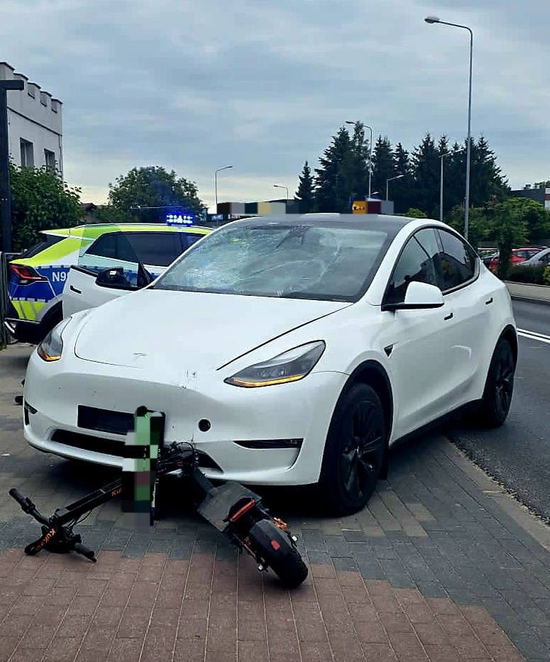 Nastolatek na hulajnodze ranny po potrąceniu w Chojnicach. Poszkodowany chłopak trafił do szpitala