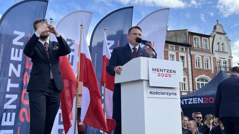 Kandydat Konfederacji na prezydenta Sławomir Mentzen spotkał się z mieszkańcami Kościerzyny FOTO