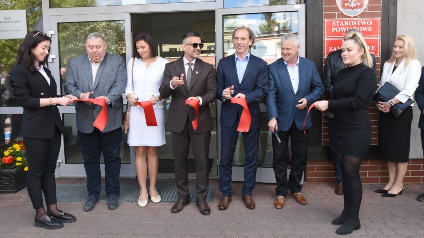 Otwarcie biura zamiejscowego Wydziału Komunikacji i Transportu chojnickiego starostwa w Czersku FOTO