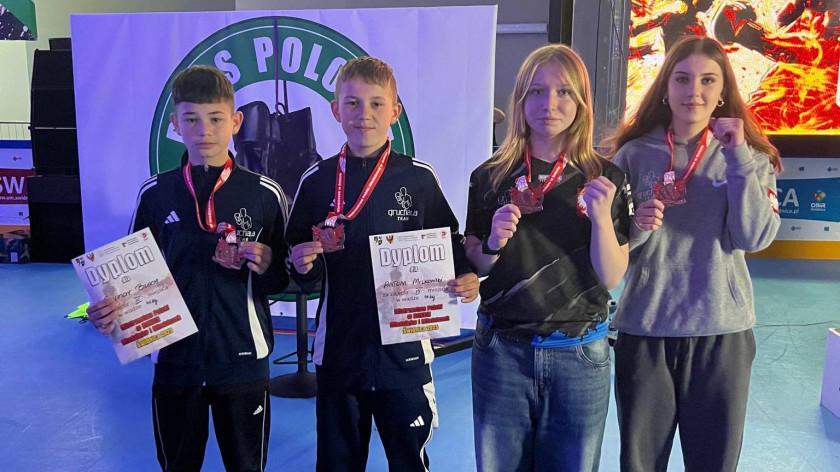 Cztery medale Boxing Team Chojnice, jeden Gardy Bytów. Nasi pięściarze z sukcesami w Mistrzostwach Polski Młodzików w Boksie
