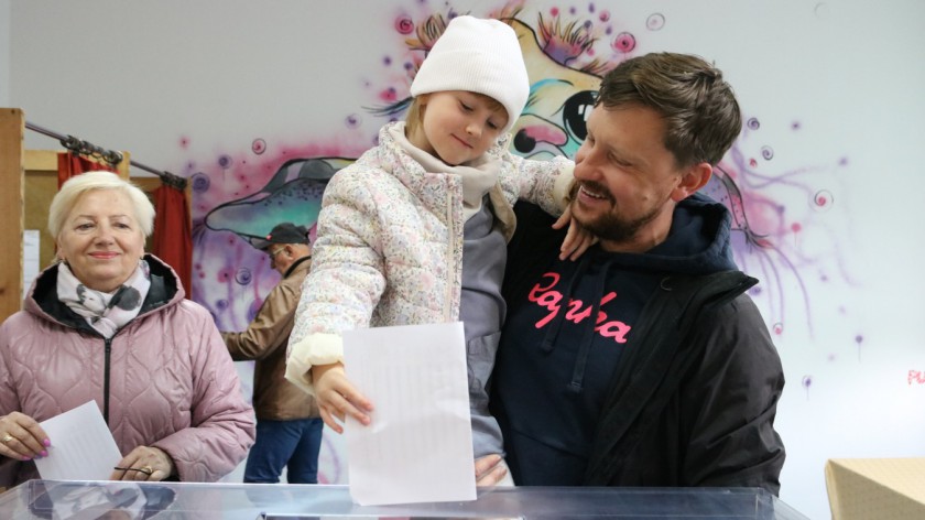 Trwa głosowanie na prezydenta. Mamy pierwsze dane o frekwencji w naszym regionie FOTO