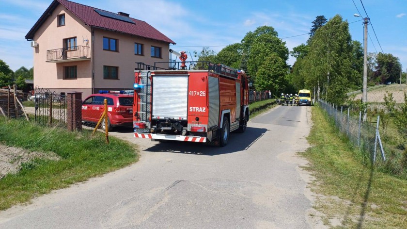 Poważny wypadek motorowerzysty w Kłodni koło Czerska. Śmigłowiec LPR przetransportował go do szpitala AKTUALIZACJA