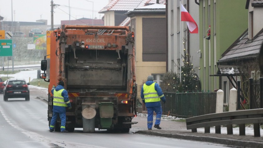 Miasto Człuchów będzie odbierało tekstylia od swoich mieszkańców