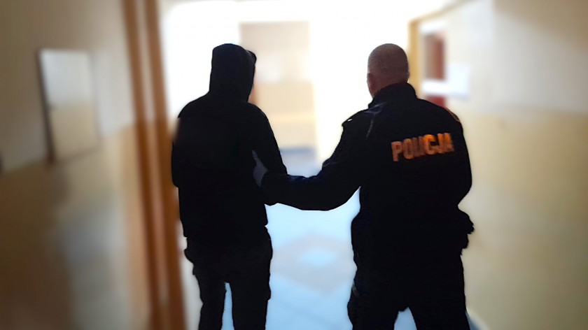 Policyjny pościg w Kościerzynie. Kierowca był pijany i miał czterokrotny zakaz prowadzenia pojazdów