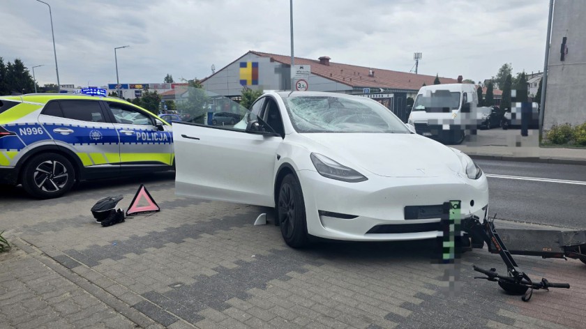 Nastolatek na hulajnodze ranny po potrąceniu w Chojnicach. Poszkodowany chłopak trafił do szpitala