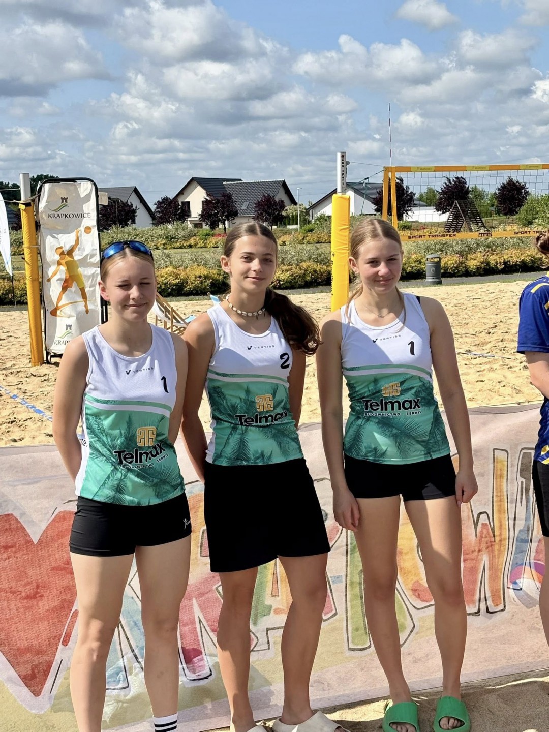 Siatkarki plażowe ze Szkoły Podstawowej Sportowej w Człuchowie otarły się o medal mistrzostw Polski