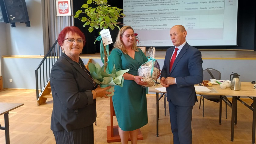 Wójt gminy Konarzyny z kolejnym jednogłośnym absolutorium. Gmina pięknieje, a dziurawych dróg jest u nas coraz mniej