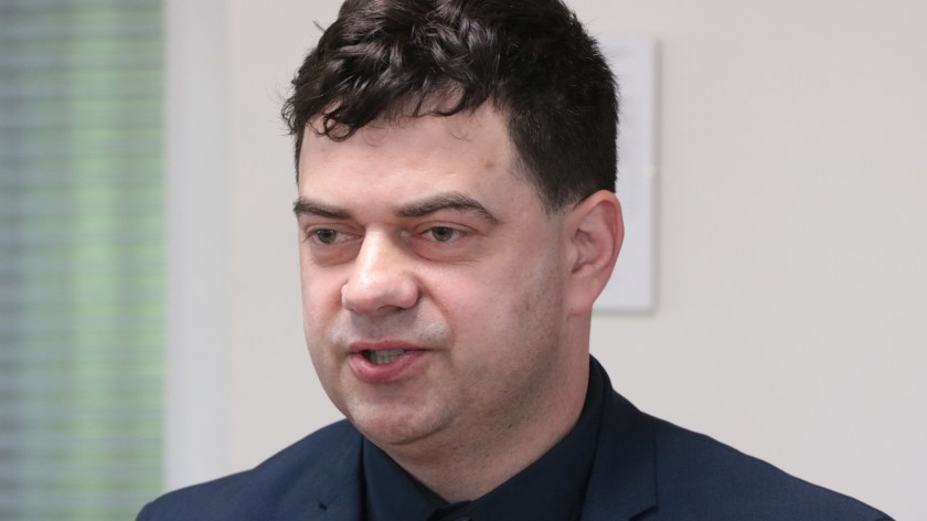 Jaka jest różnica między wotum zaufania a absolutorium? O tym dyskutowali radni gminy Przechlewo