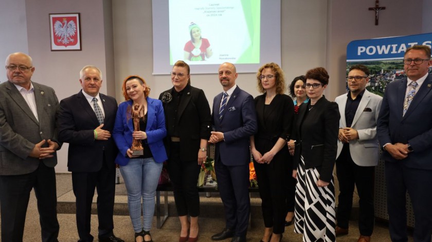 Zarząd Powiatu Sępoleńskiego przyznał coroczne nagrody Krajeński Anioł i Krajeńska Iskierka