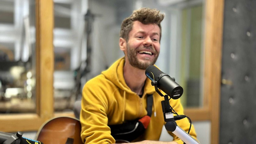Leo Pik pochodzi z Borów Tucholskich. Dziś zagrał LIVE w Weekend FM. W sierpniu wystąpi na Sile Lokalności