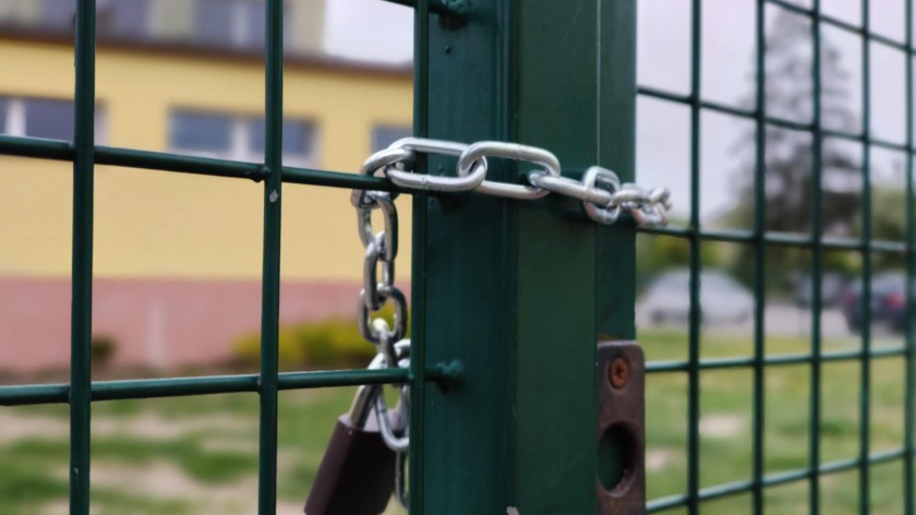Władze Sępólna Krajeńskiego szykują kolejną uchwałę dotyczącą otwarcia Orlików bez opieki animatora