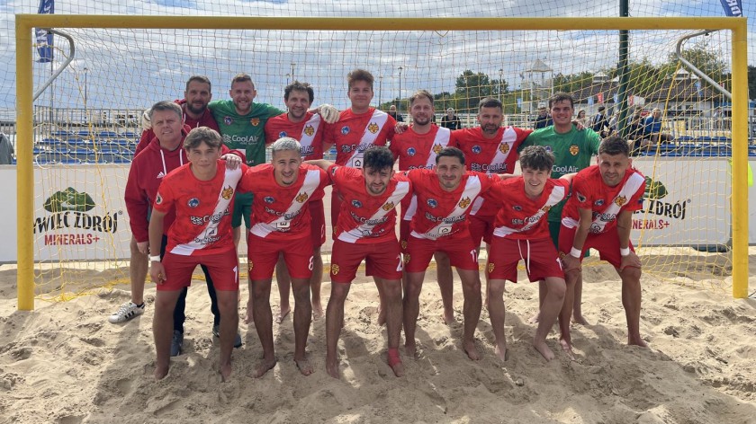 Cztery zwycięstwa Red Devils Dragon Chojnice/Bojano w debiutanckim turnieju Ekstraklasy Beach Soccera