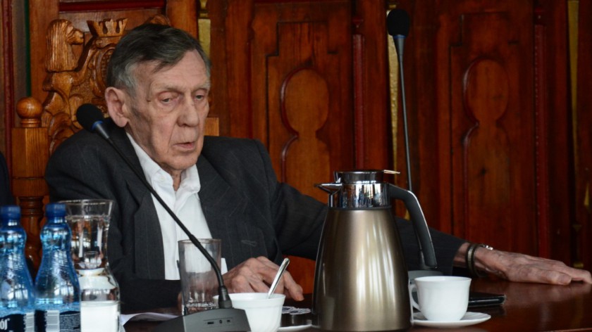 Antoni Szlanga nie został Zasłużonym Obywatelem Miasta Chojnice. Na pewno dla miasta Chojnice ma bardzo duży wkład