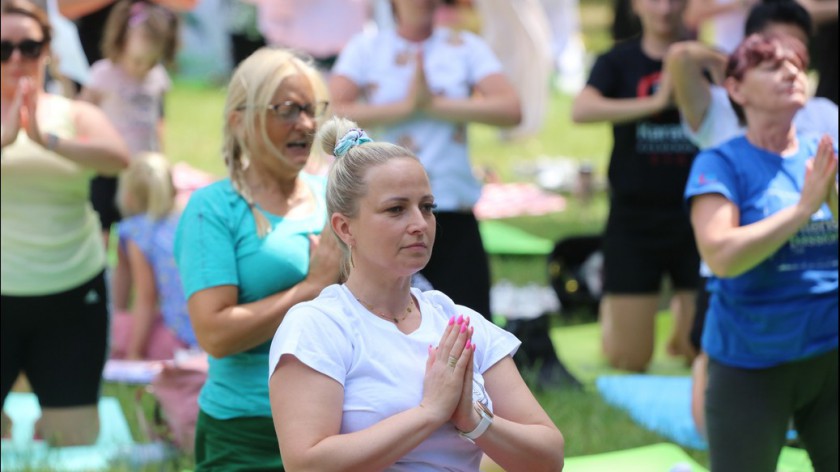 Jutro 21.06 w Człuchowie odbędzie się Yoga Day by Małgorzata. To już czwarta edycja imprezy Lasku Luizy