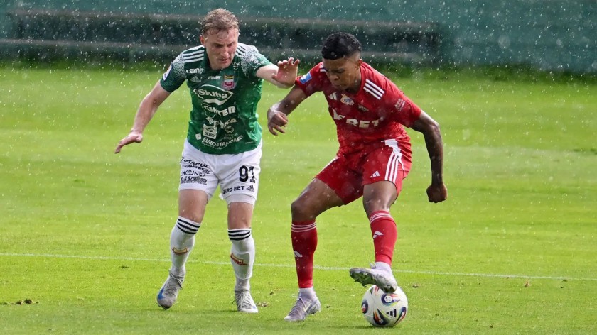 Zespół z Ekstraklasy ponownie lepszy od Chojniczanki w sparingu. Lechia Gdańsk pokonała naszego drugoligowca 30