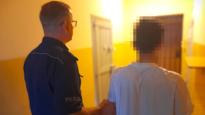 Kościerscy policjanci zatrzymali mężczyznę ze znaczną ilością narkotyków. Miał ich blisko 700 porcji