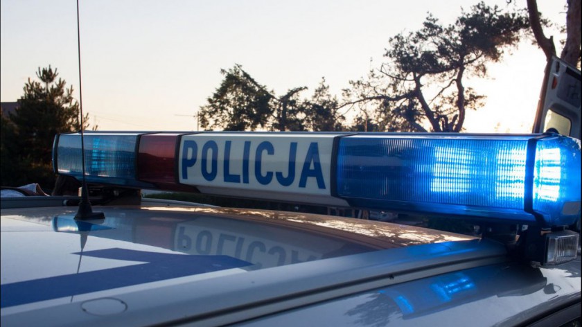 Włamanie w okolicy Legbąda w gminie Tuchola. Zginęło 200 tys. zł. Policja apeluje