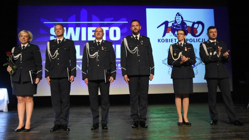 Policjanci z powiatu chojnickiego świętowali w 106 rocznicę powstania tej formacji FOTO