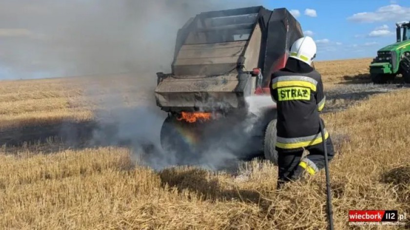 Dwa pożary przy pracach polowych w Dużej Cerkwicy, w gminie Kamień Krajeński