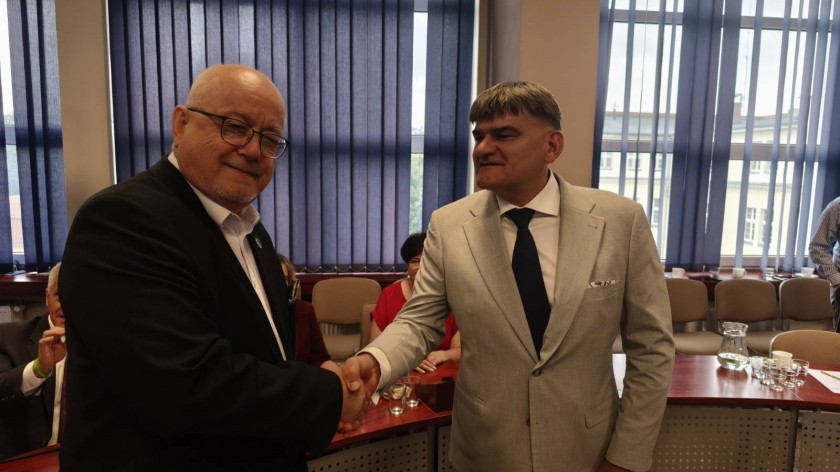 Jarosław Dera został nowym wicestarostą powiatu sępoleńskiego. Zastąpił Andrzeja Maracha