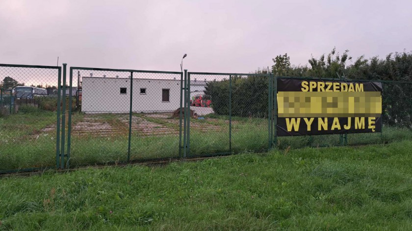 Zakup hali w Chojnicach na razie wstrzymany. Radni przed podjęciem uchwały chcą obejrzeć obiekt