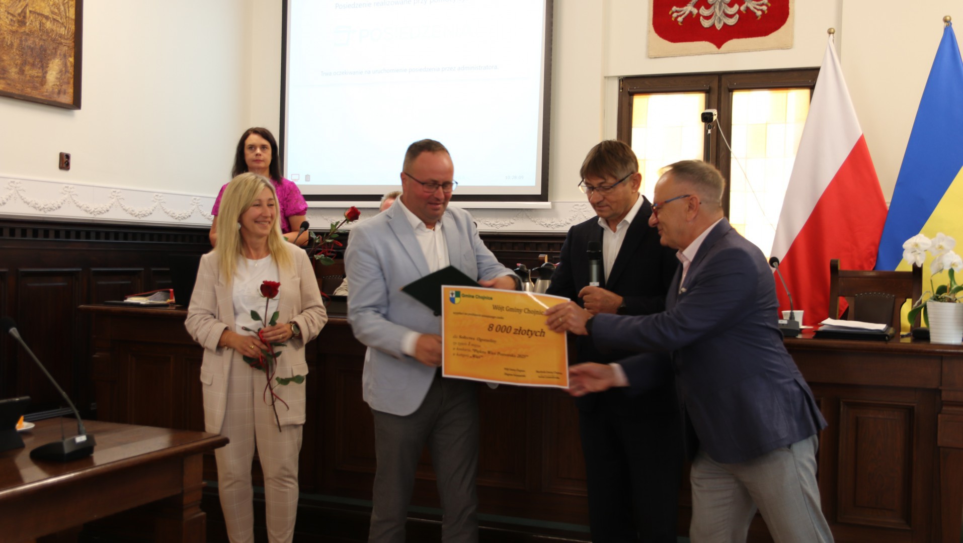 Gmina Chojnice nagrodziła "Piękną Wieś 2025". Komisja wybrała, a w&oacute;jt na ostatniej sesji wręczył nagrody