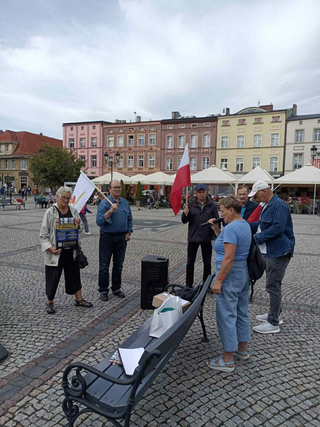 Pikiety lokalnych k&oacute;ł Konfederacji w regionie. Tematem byli imigranci oraz edukacja zdrowotna