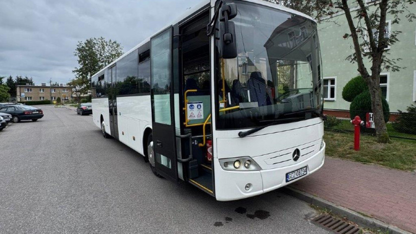 Gmina Człuchów wymieniła jeden z autobusów do dowozu dzieci do szkół. Kupiła używanego mercedesa