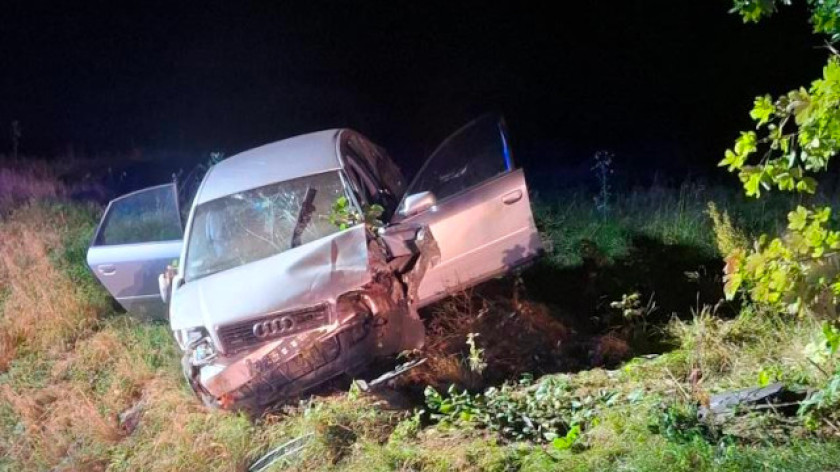 Miał zakaz prowadzenia pojazdów i jechał pijany. Kierowca audi spowodował kolizję w gminie Miastko