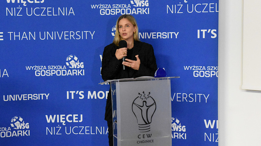 Trwa chojnicka konferencja na temat opieki nad najmłodszymi dziećmi. Gościem jest wiceminister Aleksandra Gajewska FOTO
