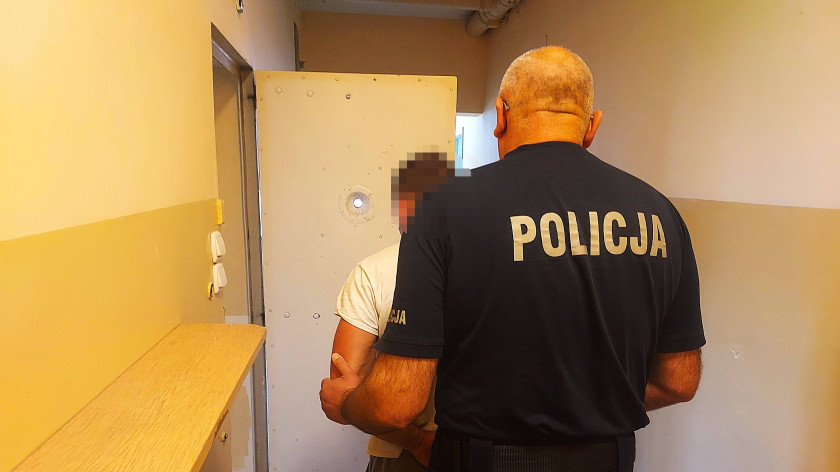 Miał przy sobie narkotyki i jechał motorowerem pod ich wpływem. 25-latek wpadł w ręce policji w Lipuszu
