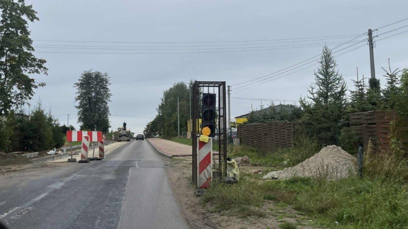 Opóźnia się przebudowa drogi wojewódzkiej 221 na odcinku Kościerzyna - Nowa Karczma ROZMOWA