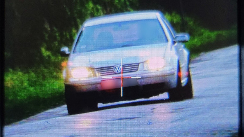 Punkty karne i solidny mandat dla kierowcy za przekroczenie prędkości w Lipowej, w powiecie tucholskim