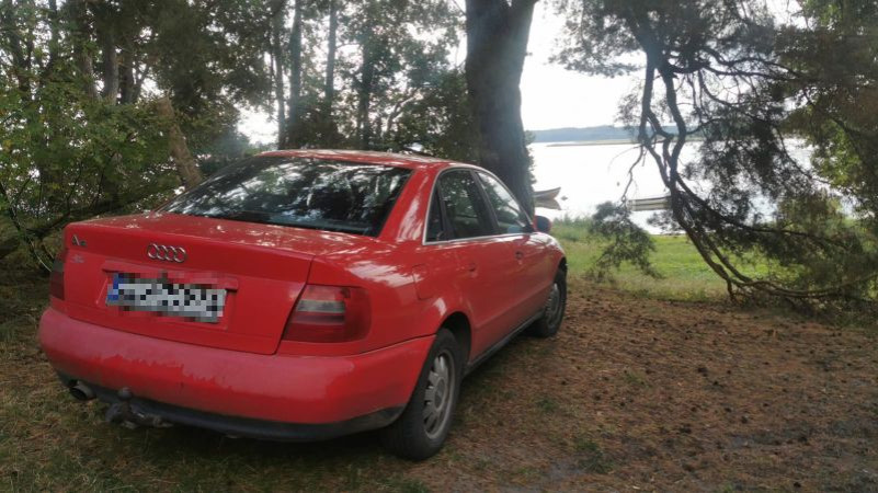 Ukradł auto, a dodatkowo był poszukiwany. 34-latek z powiatu chojnickiego wpadł już w ręce mundurowych