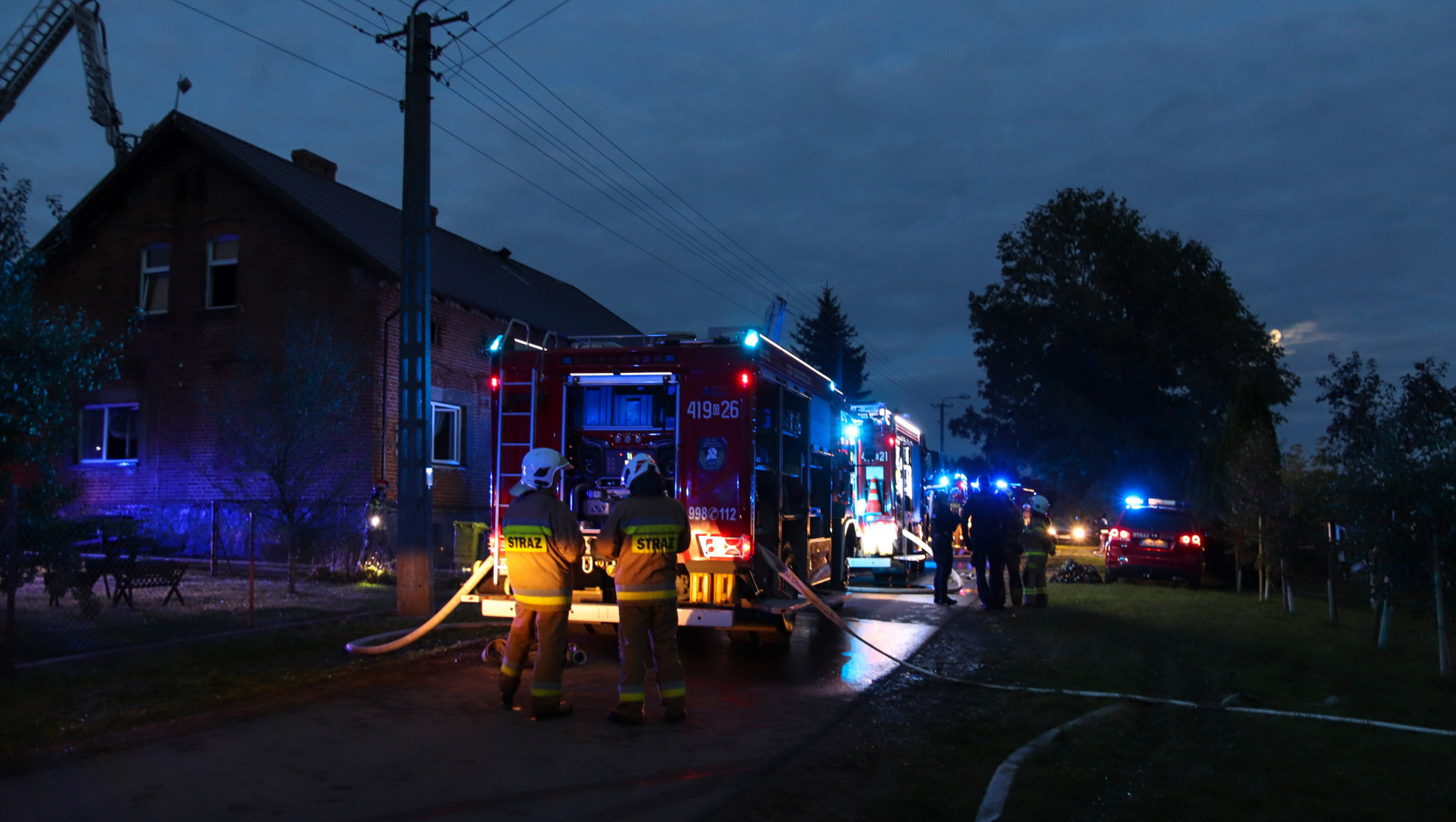 Pożar poddasza w Granowie, w gminie Chojnice. Jedna osoba nie żyje. "Strażacy odnaleźli w budynku 69-letniego mieszkańca"