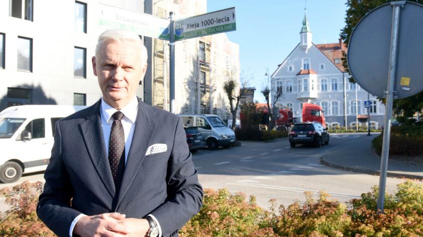 &quotTa akcja ma na celu zdyskredytowanie mnie osobiście". Były burmistrz Czerska odnosi się do zawiadomienia i śledztwa prokuratury