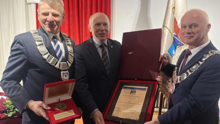 Prof. Cezary Obracht-Prondzyński otrzymał tytuł honorowego obywatela miasta Bytowa. Traktuję to jako wyróżnienie i docenienie tego, co robię