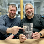 | Powieść "Konitzville" do usłyszenia w odcinkach w Weekend FM. Przeczytają ją autorzy Artur Grysiak i Rafał Matusz (ROZMOWA)