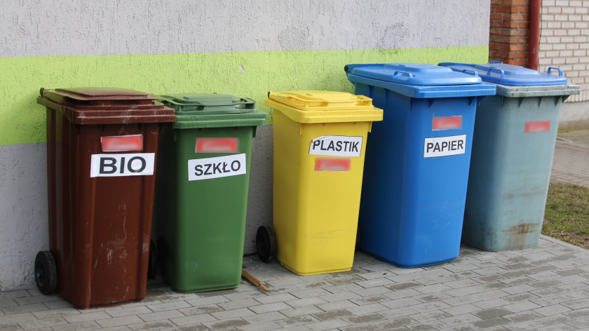 Ten przetarg pokaże, jak bardzo w gminie Człuchów wzrośnie tzw. podatek śmieciowy