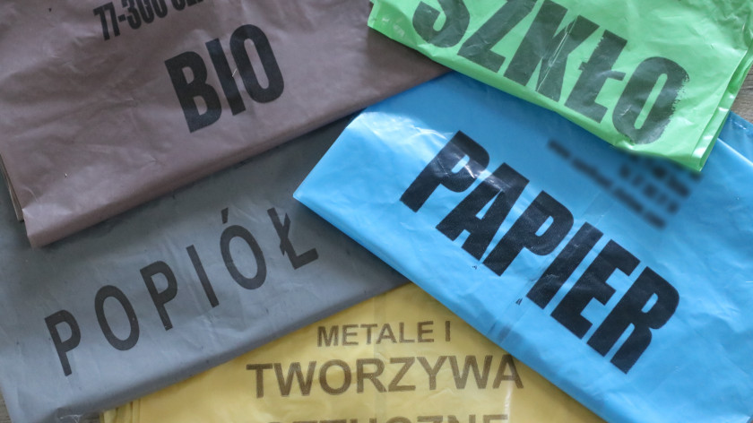 Gmina Człuchów będzie odbierać od mieszkańców tekstylia i zużytą odzież. Wywóz będzie się odbywał trzy razy do roku