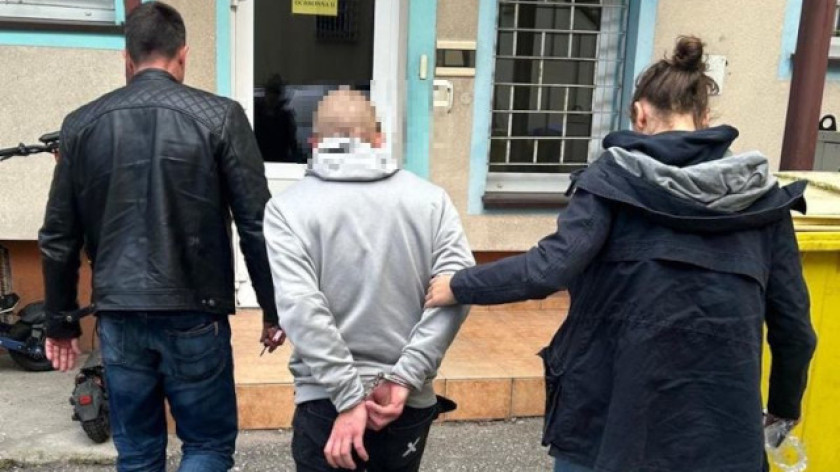 Ukradł auto, a dodatkowo był poszukiwany. 34-latek z powiatu chojnickiego wpadł już w ręce mundurowych