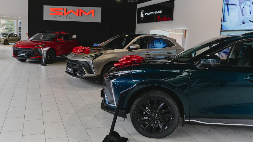 Nowy salon Forthing w Sieroczynie - samochody, które zaskakują