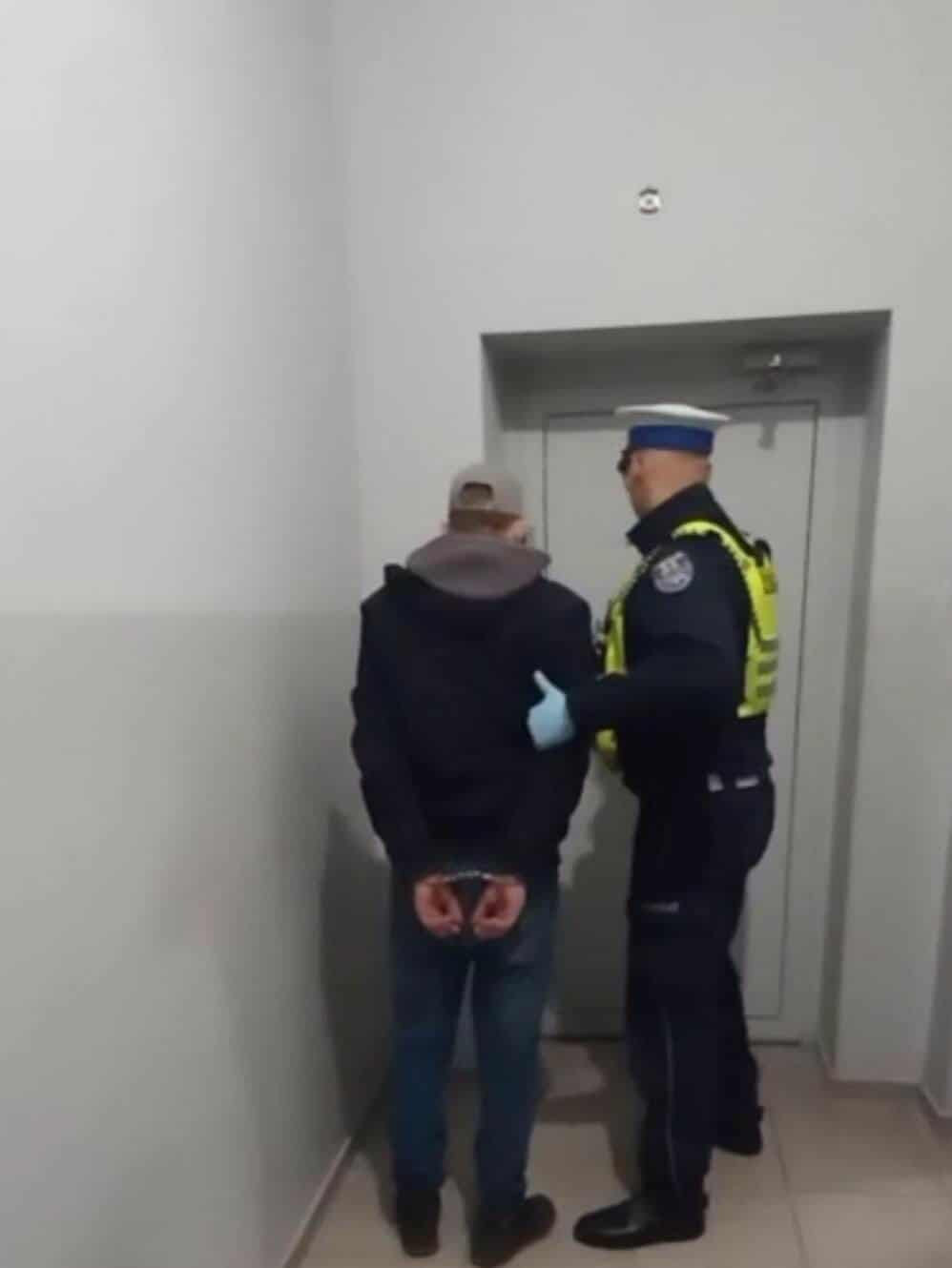 Jeden kierował autem mając blisko 3 promile, drugi prawie promil. Pijanych kierowc&oacute;w zatrzymała policja w naszym regionie 