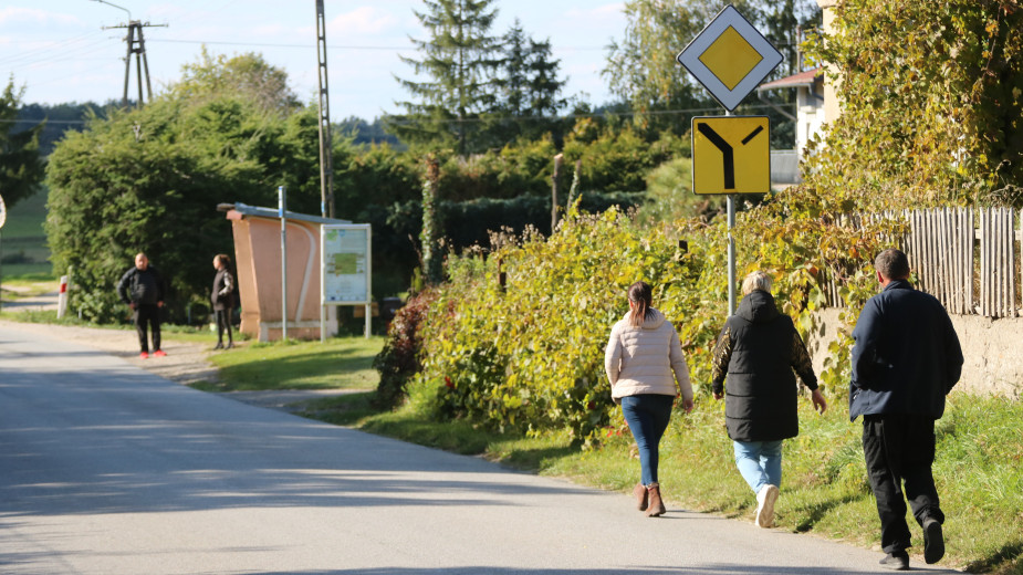 Starosta człuchowski odpowiada mieszkańcom Czarnoszyc na postulaty w sprawie drogi. Pojawią się progi spowalniające