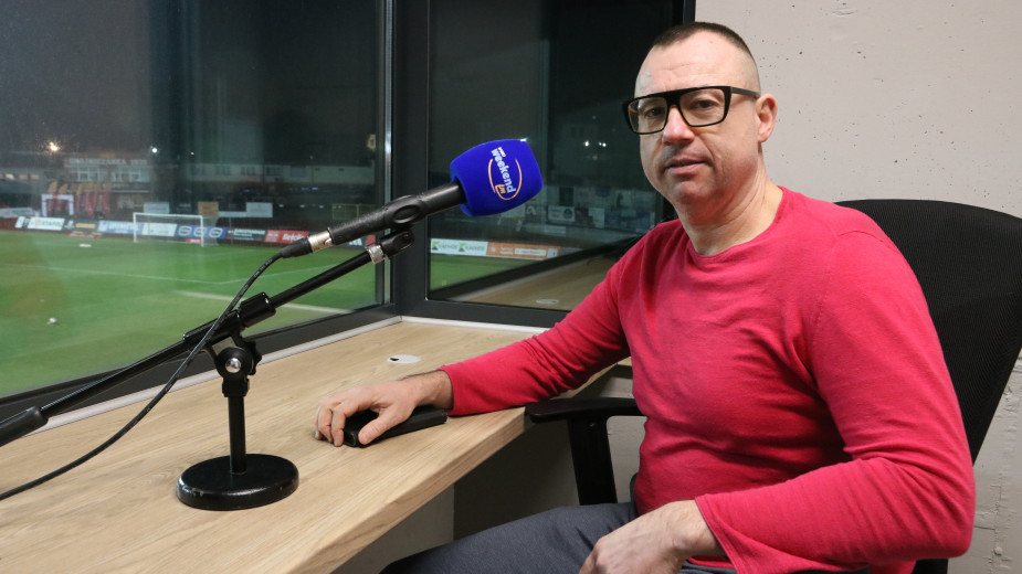 Sportowy Weekend na żywo ze stadionu. Jak Chojniczanka zareagowała na Koronę Kielce? Posłuchaj reportażu z losowania i rozmowy z prezesem