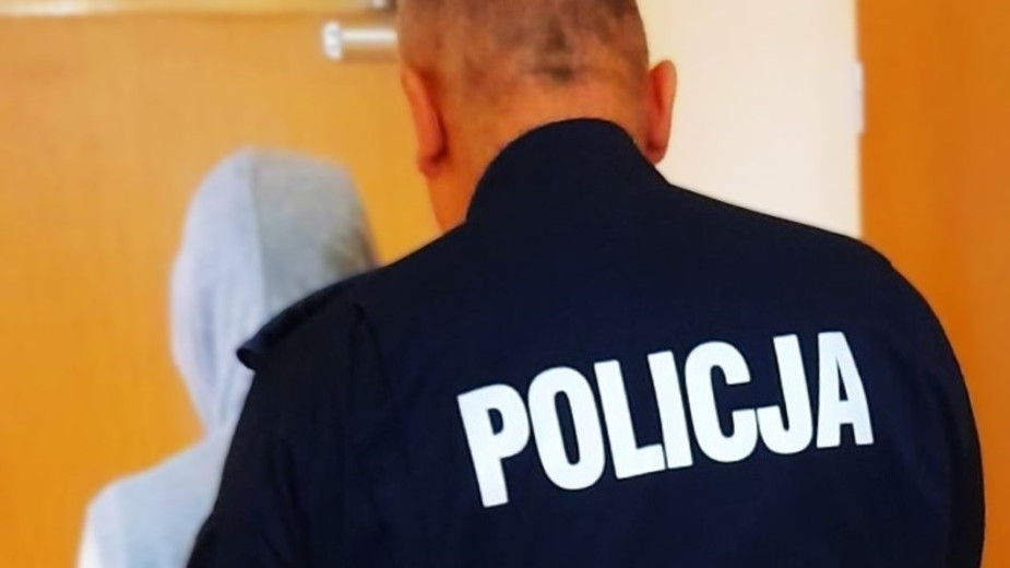 Miał wyrok do odsiadki. Poszukiwany 60-latek wpadł w ręce kościerskiej policji. Za jazdę pod wpływem alkoholu i też wielokrotne łamanie zakazu sądowego