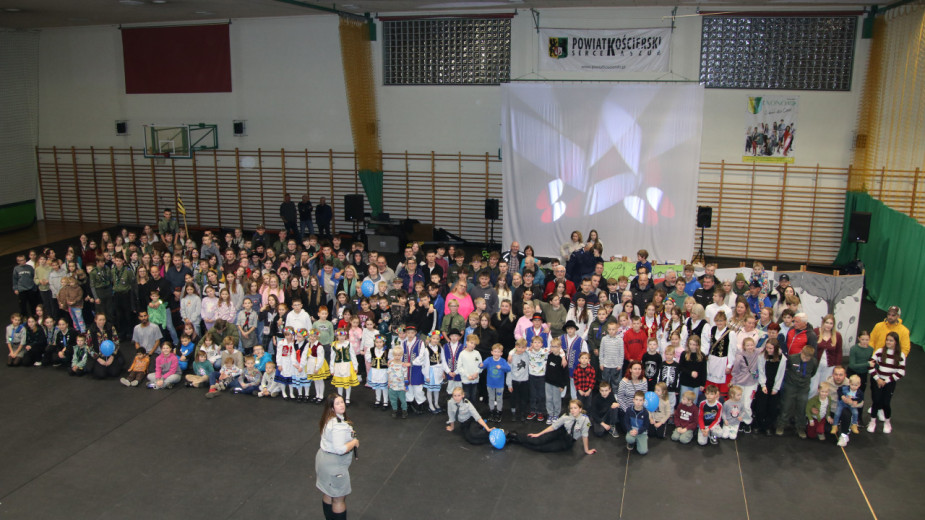 Blisko 350 osób wzięło udział w 18. Rajdzie Niepodległości w Kościerzynie. Każdy musiał się wykazać wiedzą, umiejętnościami FOTO