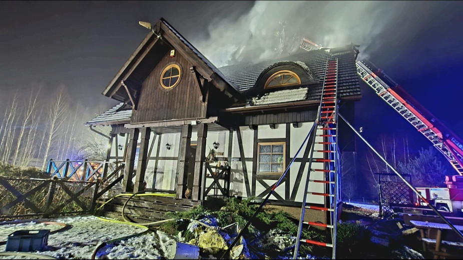 Pożar budynku w miejscowości Lipy w gminie Stara Kiszewa. Straty wyceniono na ponad 300 tys. zł